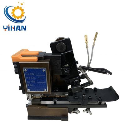 Personnaliser l'applicateur de crimping de terminal pour le moule de machine de presse de fin d'alimentation verticale