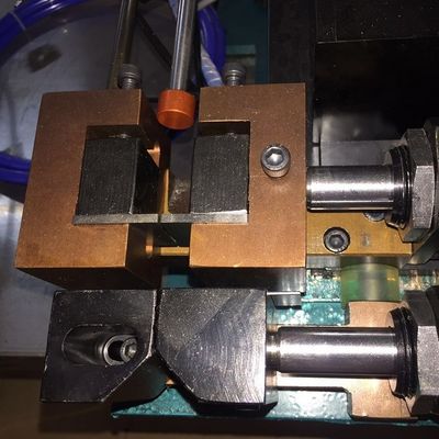 Machine électrique pneumatique de pellicule pour et le pellicule abordable 220V/110V 400*300*270mm