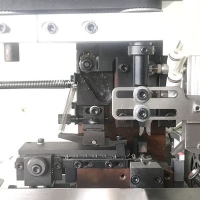 Machine de décapage automatique à tête unique à plusieurs fonctions