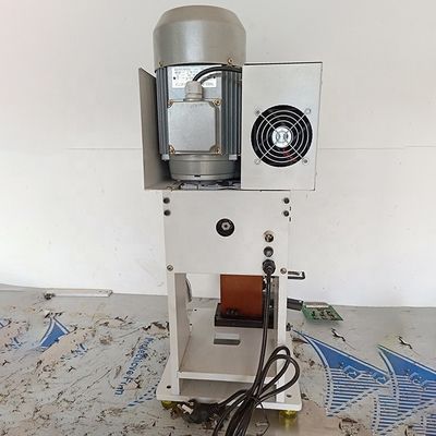 Machine de frottement à bornes ultra-silencieuse de 2,0 tonnes, fabriquée dans une plage de fil 0,1-4,5 mm2 AWG11-AWG32