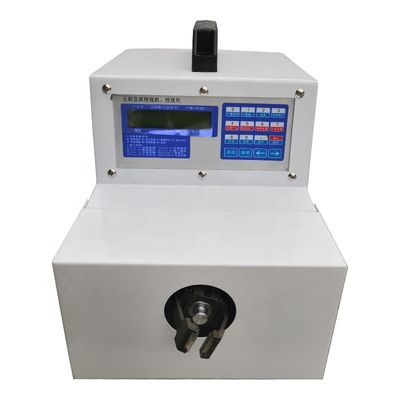 1500 pièces/h Machine à torsionner les pédales de micro-ordinateur entièrement automatique pour les attaches à grande vitesse