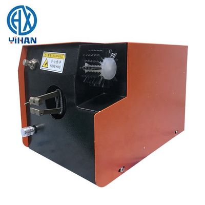 Machine de torsion automatique de câble d'alimentation moteur de 10 W pour une longueur de fil tordu de 5 à 60 mm en conception