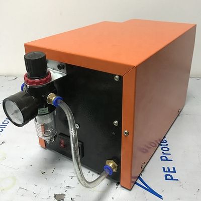 Machine de torsion automatique de câble d'alimentation moteur de 10 W pour une longueur de fil tordu de 5 à 60 mm en conception