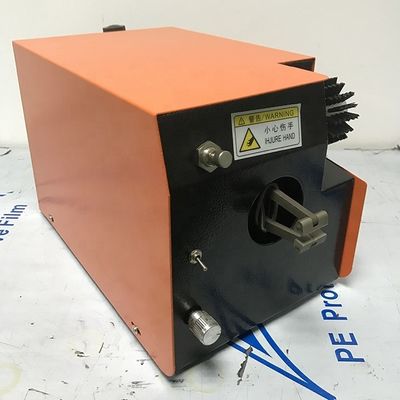 Machine de torsion automatique de câble d'alimentation moteur de 10 W pour une longueur de fil tordu de 5 à 60 mm en conception