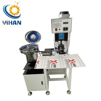 Machine de crimping à borne unique précise avec alimentation automatique et puissance moteur de 0,75 kW/h