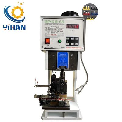 440*400*720mm Machine de décapage de tubes électriques semi-automatique pour les bornes de ferrules JST