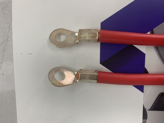 25 mm Carré isolé Crimp Spade connecteurs de borne de fil Crimping Machine 4 tonnes de vitesse moule à grain unique