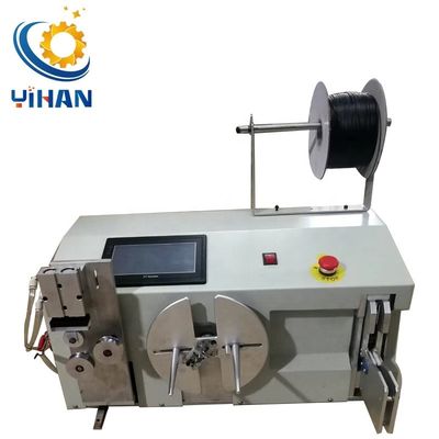 Machine à attacher avec mesure de longueur