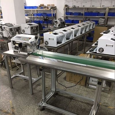 Appui en ligne 160mm largeur automatique de coupe de fil de décapage de terminal Crimping machine