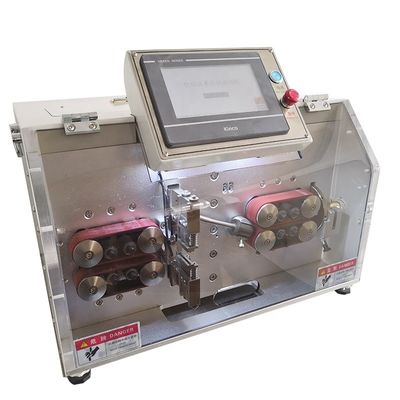 Découvrez le décapage des fils avec notre machine de découpe automatique multi-noyau sur mesure