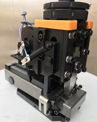 Applicateur de drapeau de crimping à 40 mm pour la machine de crimping automatique de terminaux JST
