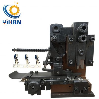 Applicateur à bornes de 30 mm d'entraînement d'alimentation verticale Otp Matrice de déchiquetage verticale pour polyvalent