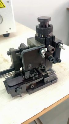 YH-09H002 JST Applicateur de machine de crimping de borne de drapeau européen avec traction de glissement de 40 mm